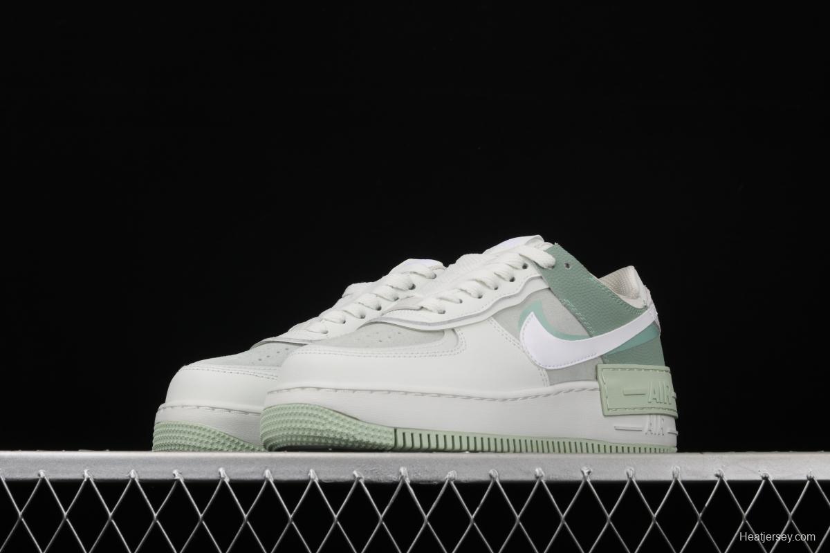 NIKE Air Force 1 ShAdidasow light weight heightened low-top 100-board shoes CW2655-001