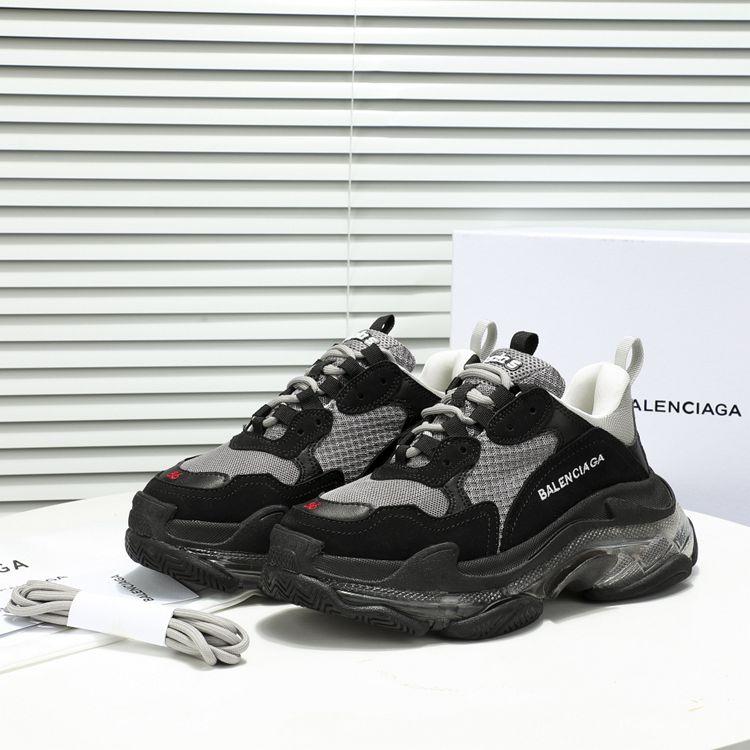 Men/Women Balenciaga Triple S Clear Sole Black Sneaker Item 6380380