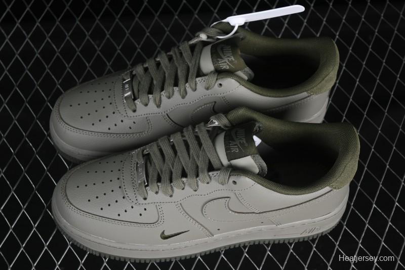 Nike Air Force 1 '07 Low Casual Sneakers with Full-Length Air Cushion - HM9483-300