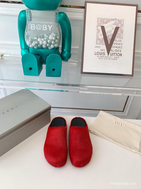 2024 Women Marni Red Pony Hair Mule